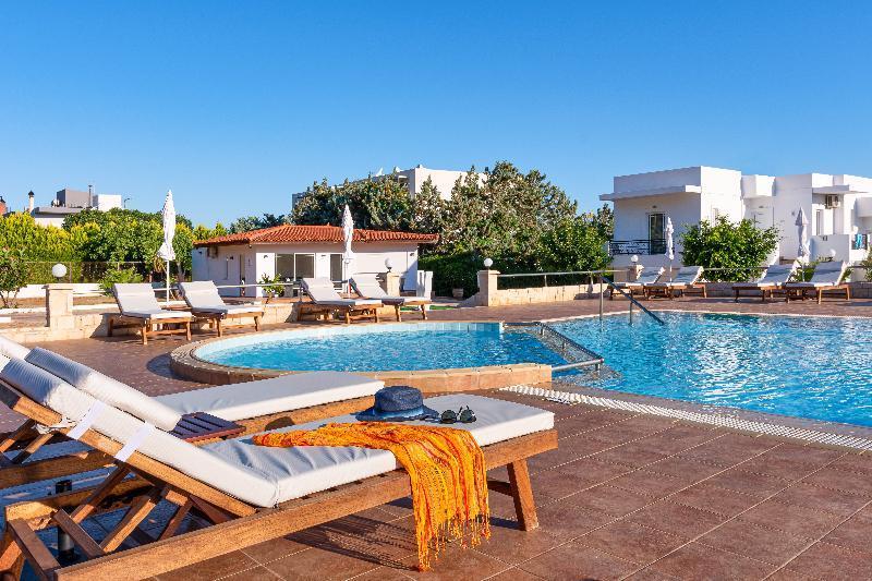 Aparthotel W By Estia 4*